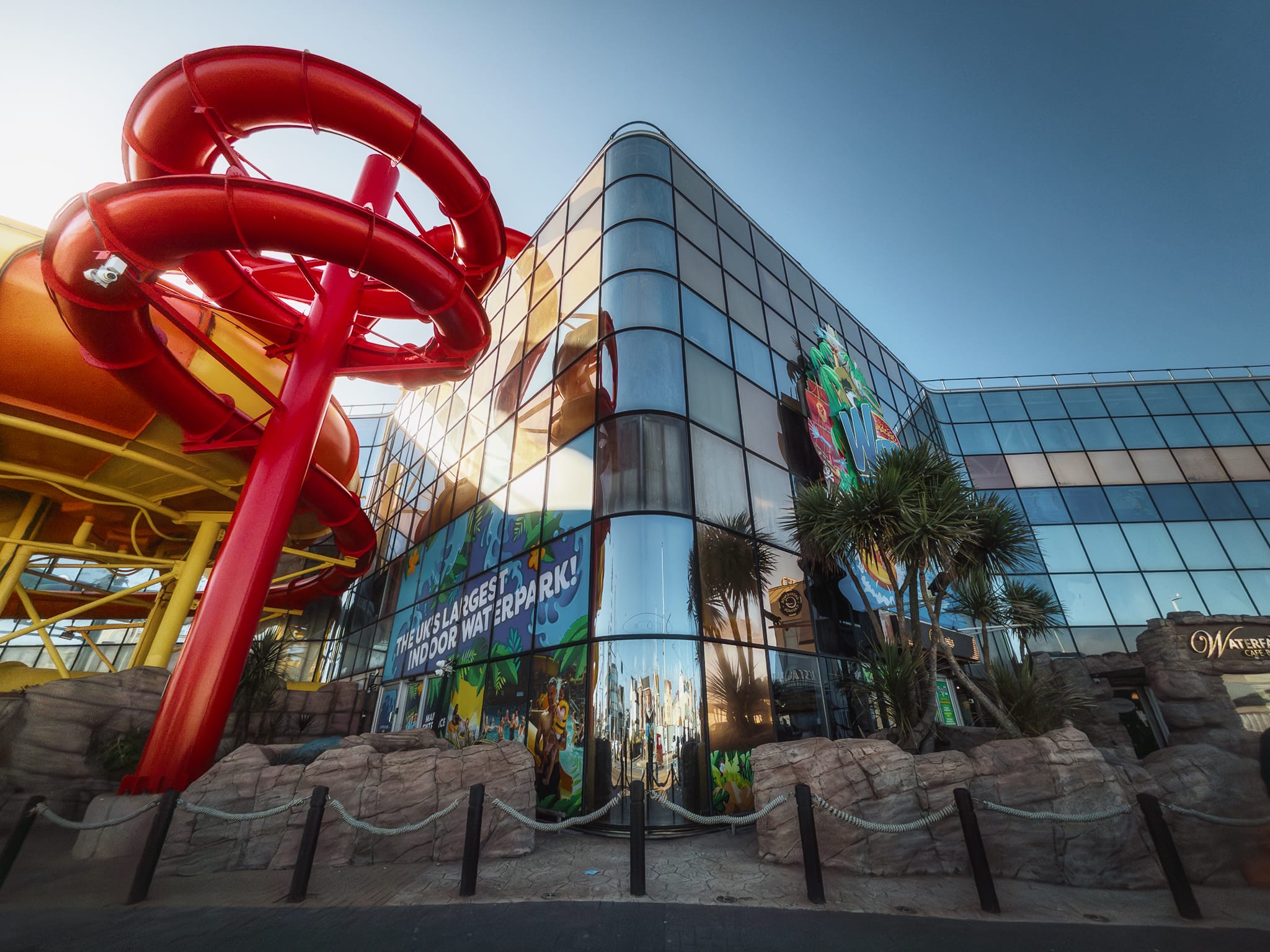 The colours and shapes of joy and excitement that is the Sandcastle Waterpark. Home of the world’s longest indoor roller-coaster water slide, it was opened in 1986. It’s the UK’s largest indoor waterpark.