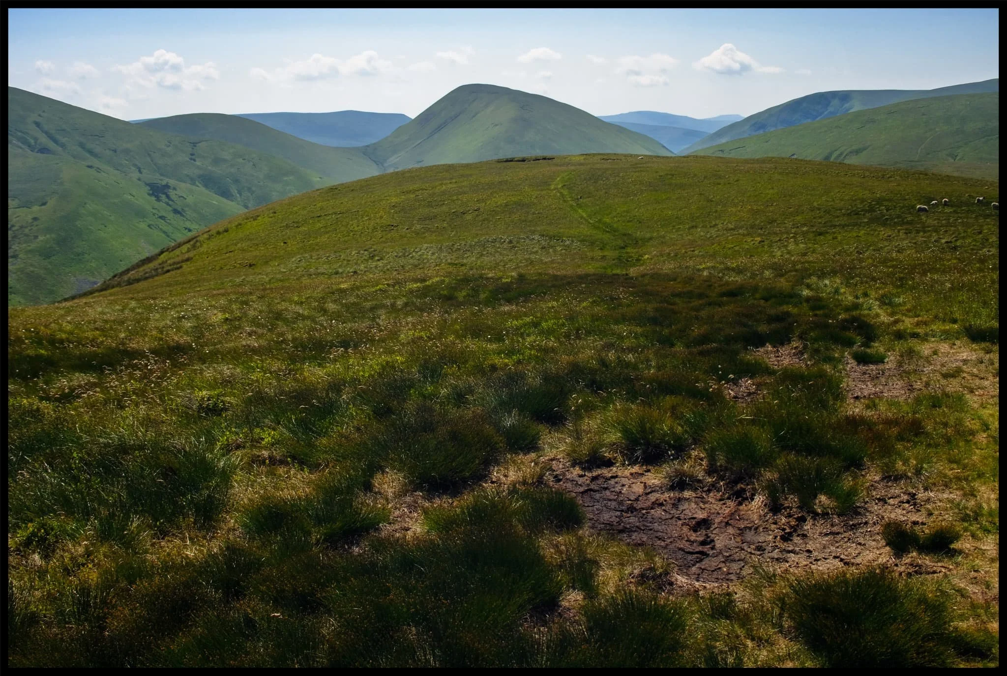  It must be noted that this route is probably best tackled in the summer. The trail from the village to West Fell isn&rsquo;t properly paved, and the fell top shows signs of bogs. This will be a wet and muddy experience in any other season. 