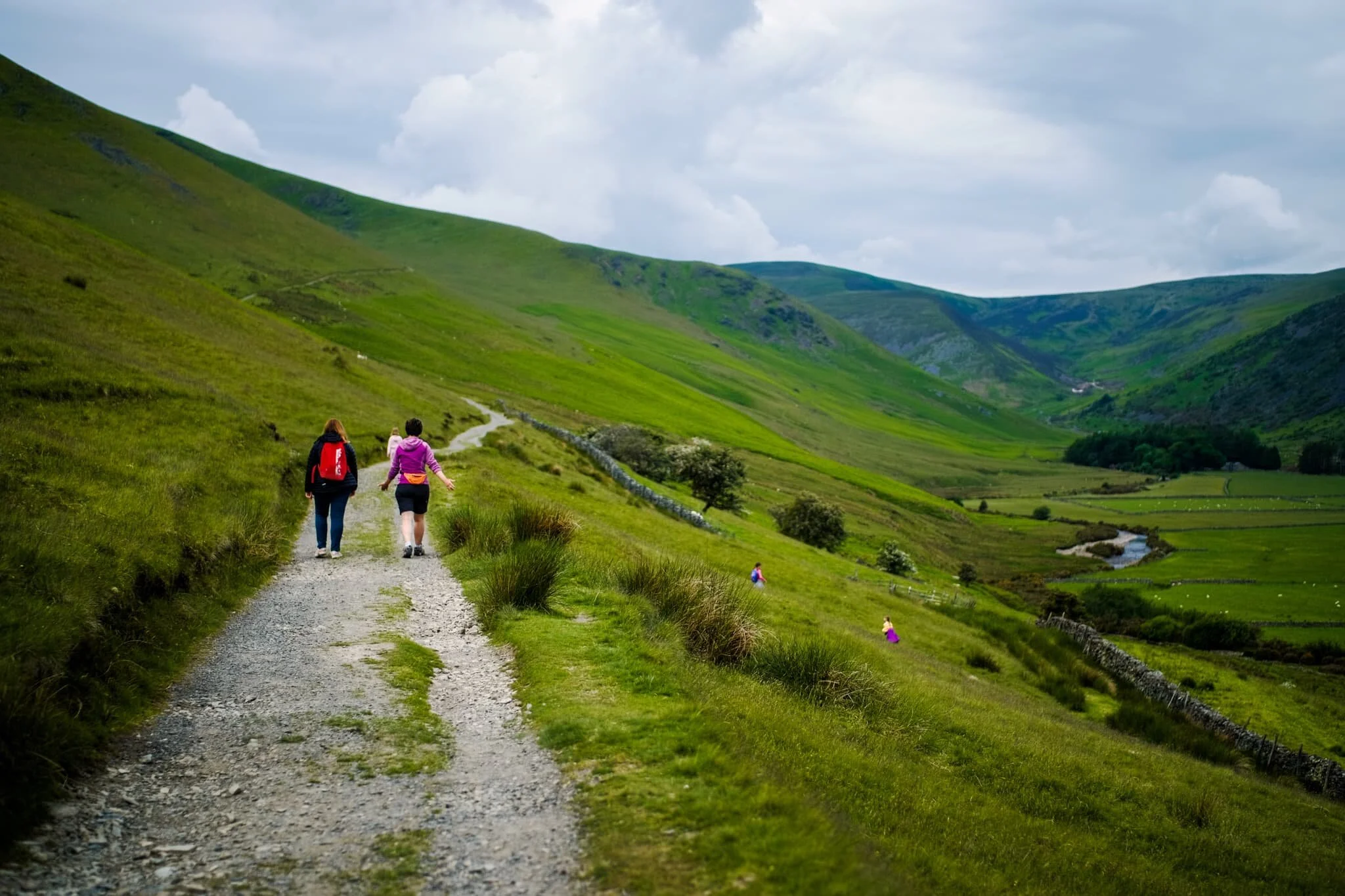 Onto the public bridleway near Bowscale hamlet and up we go! We certainly weren’t the only ones on this trail, and nor should we expect to be given it’s summer in the Lake District. Nevertheless, this part of the national park definitely sees fewer visitors.