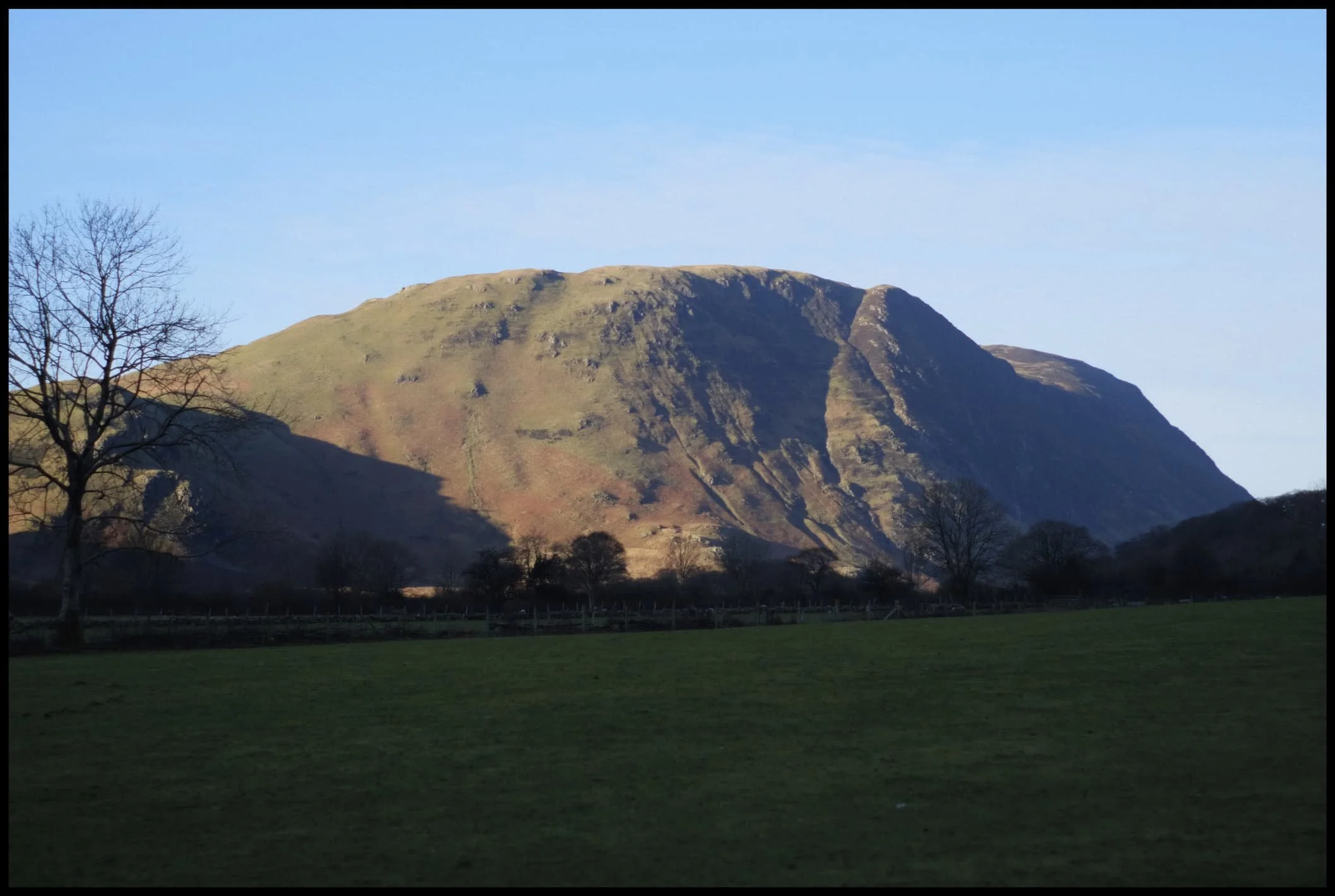  My 55mm was able to zoom right in and capture some of the gorgeous detail on Mellbreak. 