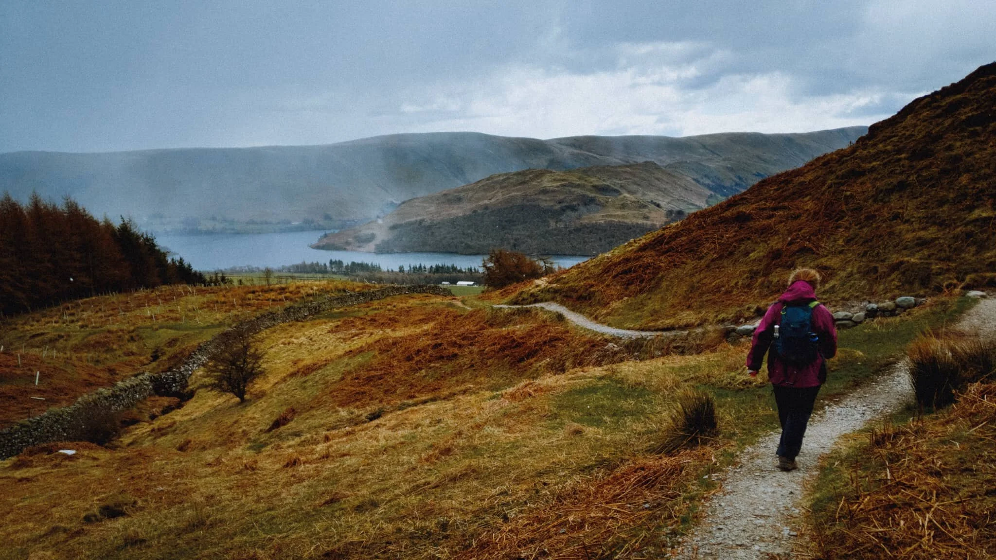  As we started to round Gowbarrow&rsquo;s eastern shoulder, the snow squalls came thick and fast.  