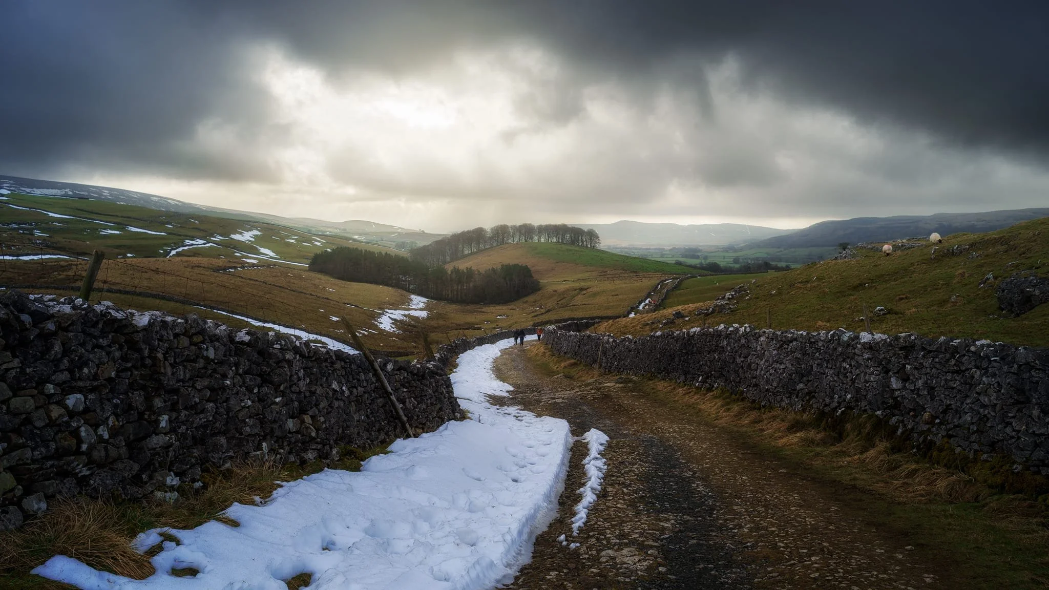 Heading back down to the village, signs were clear that the best of the day’s light were done as the storm clouds rolled in. We were thankful to get what we did, though.