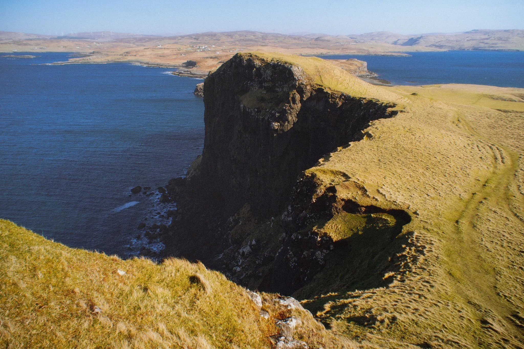 From Oronsay’s tallest cliff, the view northeast down the island and across the loch all the way to Skye proper is just stunning.