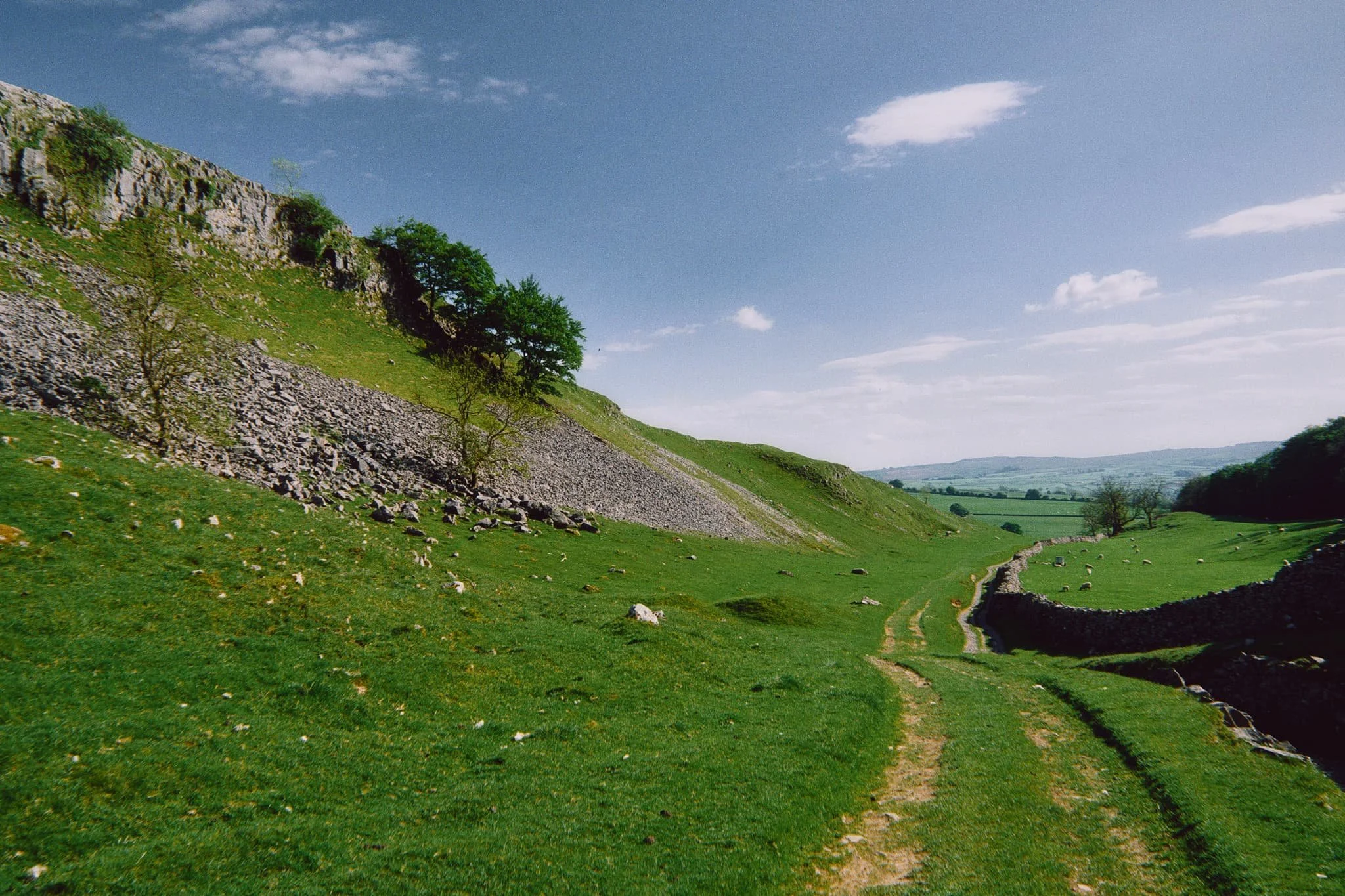 The route now followed the Pennine Bridleway towards Feizor. To the left are the shoulders of the limestone hills above Feizor.