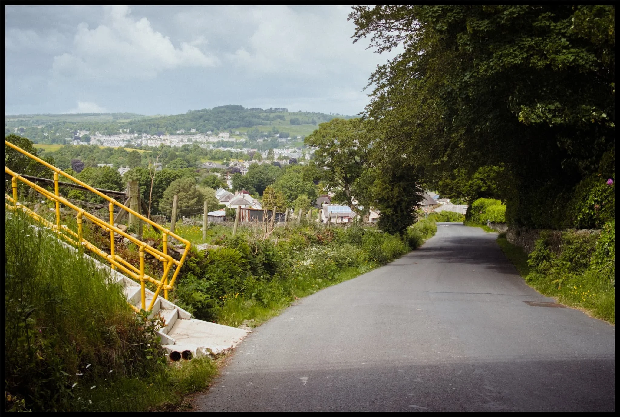  Looking back at the route I took, the light still good. This wouldn&rsquo;t last long. Look at those clouds above Kendal Fell… 