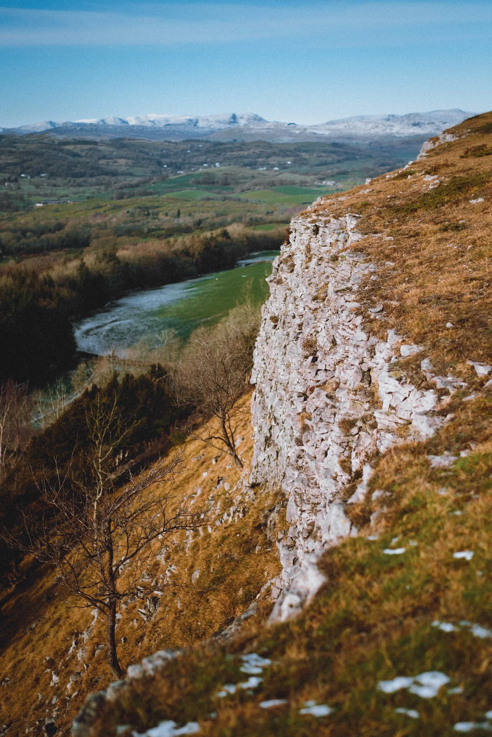  Once we arrived at the cairn we followed the edge of Scout Scar northwards towards Hodgson&rsquo;s Leap, snapping happily along the way. 