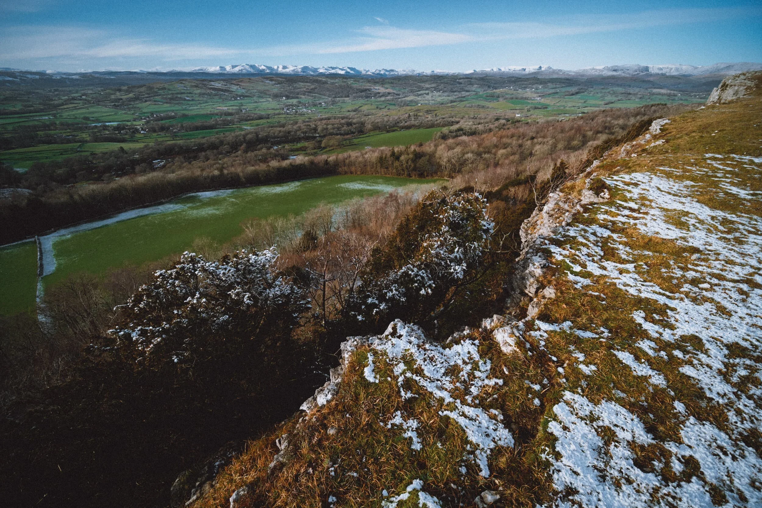  Near Hodgson&rsquo;s Leap with a sheer drop down to the Lyth Valley below. 