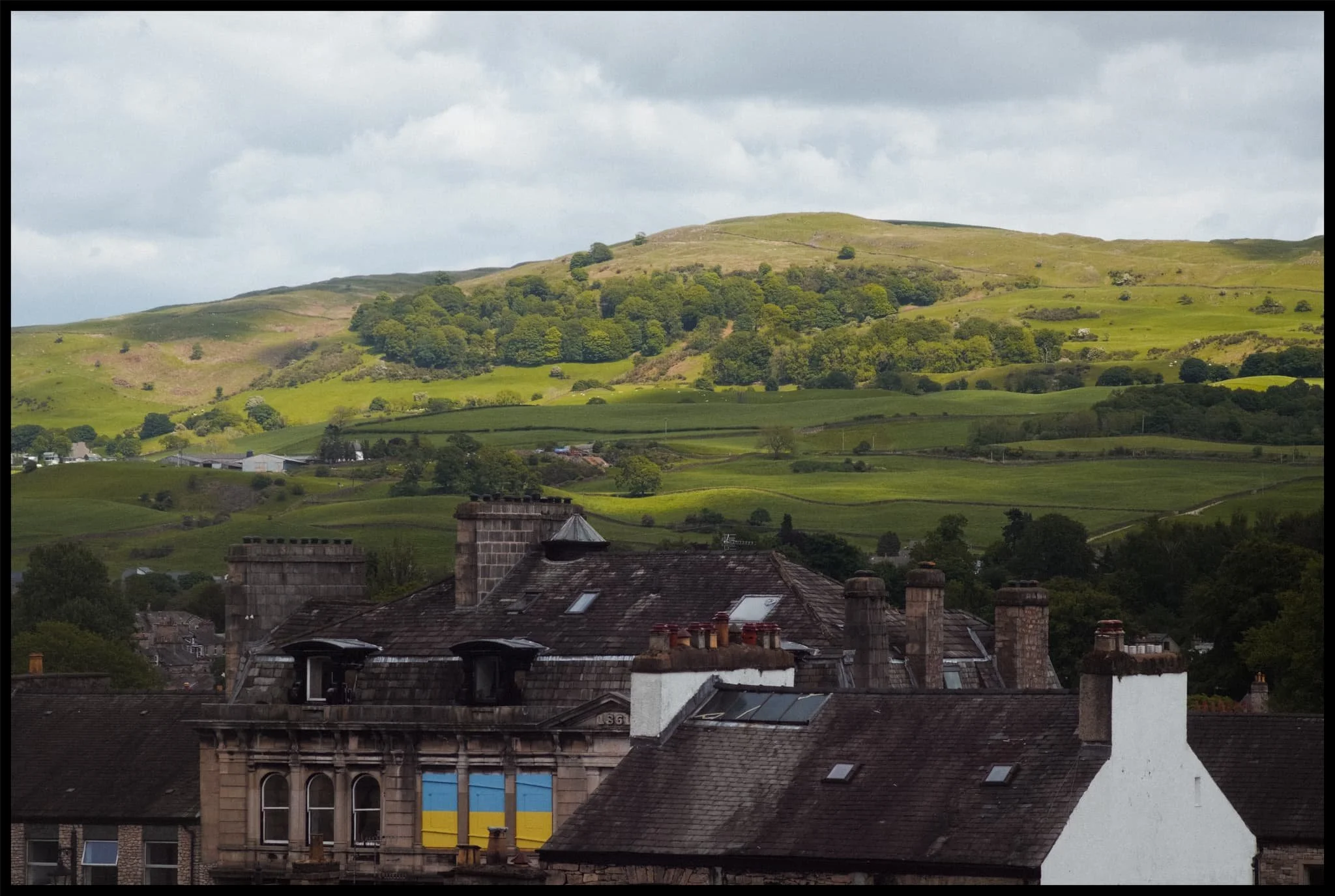  After we made it back to town and refuelled with coffee and lunch, we browsed some of the charity shops. In the window of Oxfam, I spotted a Vivitar &ldquo;Series 1&rdquo; 28–105mm f/2.8–f/3.8 zoom &ldquo;macro&rdquo; lens, made for the Pentax K/Ricoh mount. I already have a Pentax SMC 55mm f/2.0 with the relevant adapter to mount on my Fujifilm X-T2, so this zoom lens would work too. It included the box case, plus manual and beautifully made leather pouch case. And all for £30! So I nabbed it! And the above is a shot using my new lens, zoomed in all the way to 105mm. Bargain! 