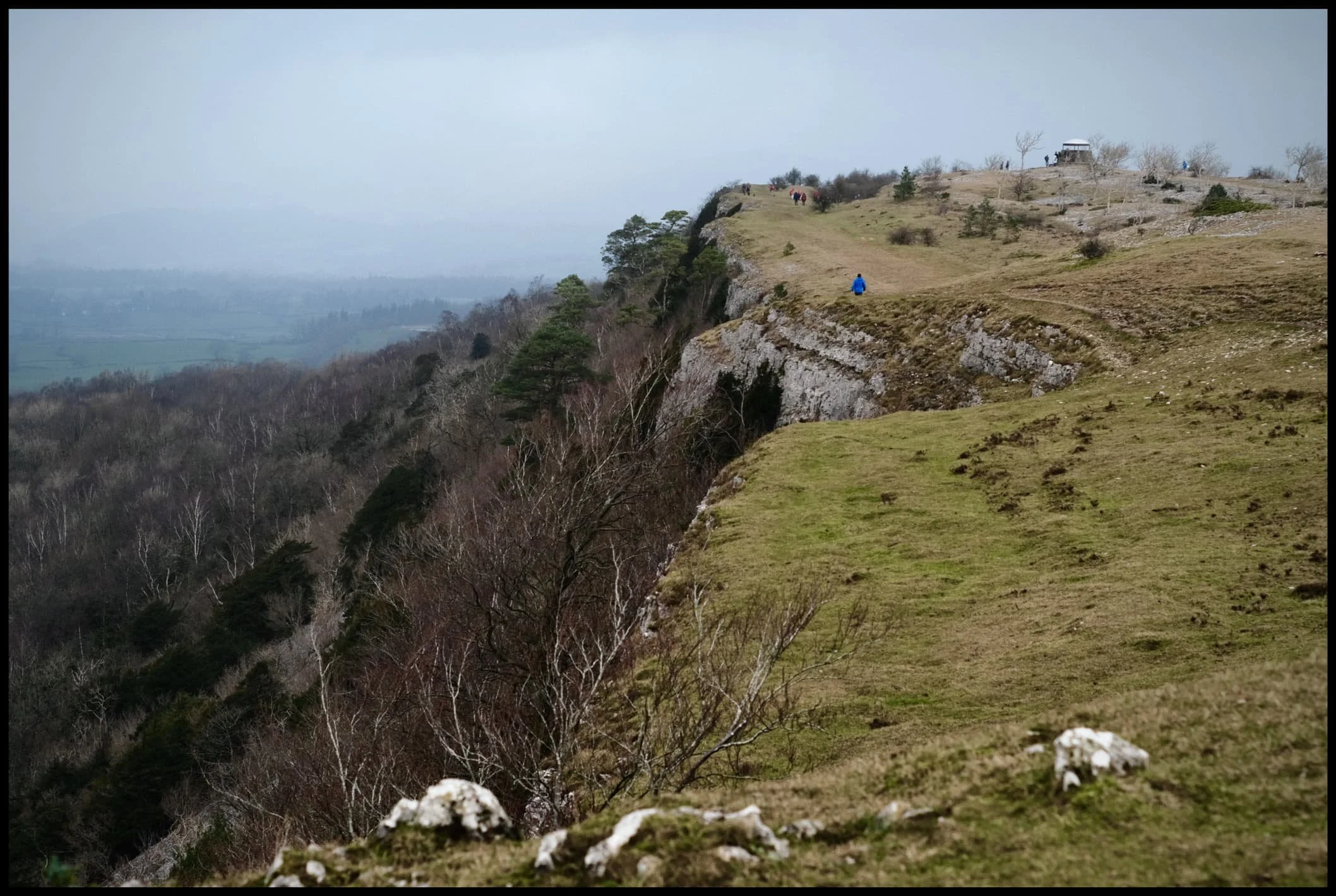  Away from the sun, the view north along Hodgson&rsquo;s Leap to the &ldquo;mushroom&rdquo; on the summit of Scout Scar is always a good &lsquo;un. 