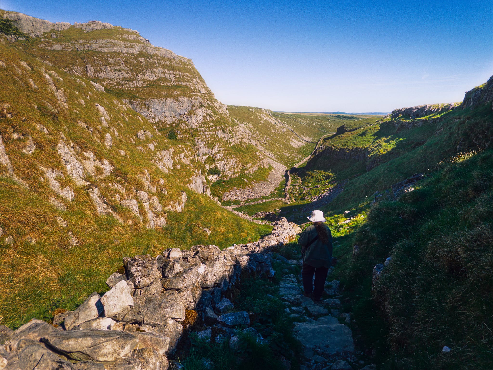 We located the trail down the Dry Valley, gingerly navigating the rather dilapidated state of the footpath&rsquo;s paving. Here, the full extent of the Watlowes Dry Valley is revealed.
