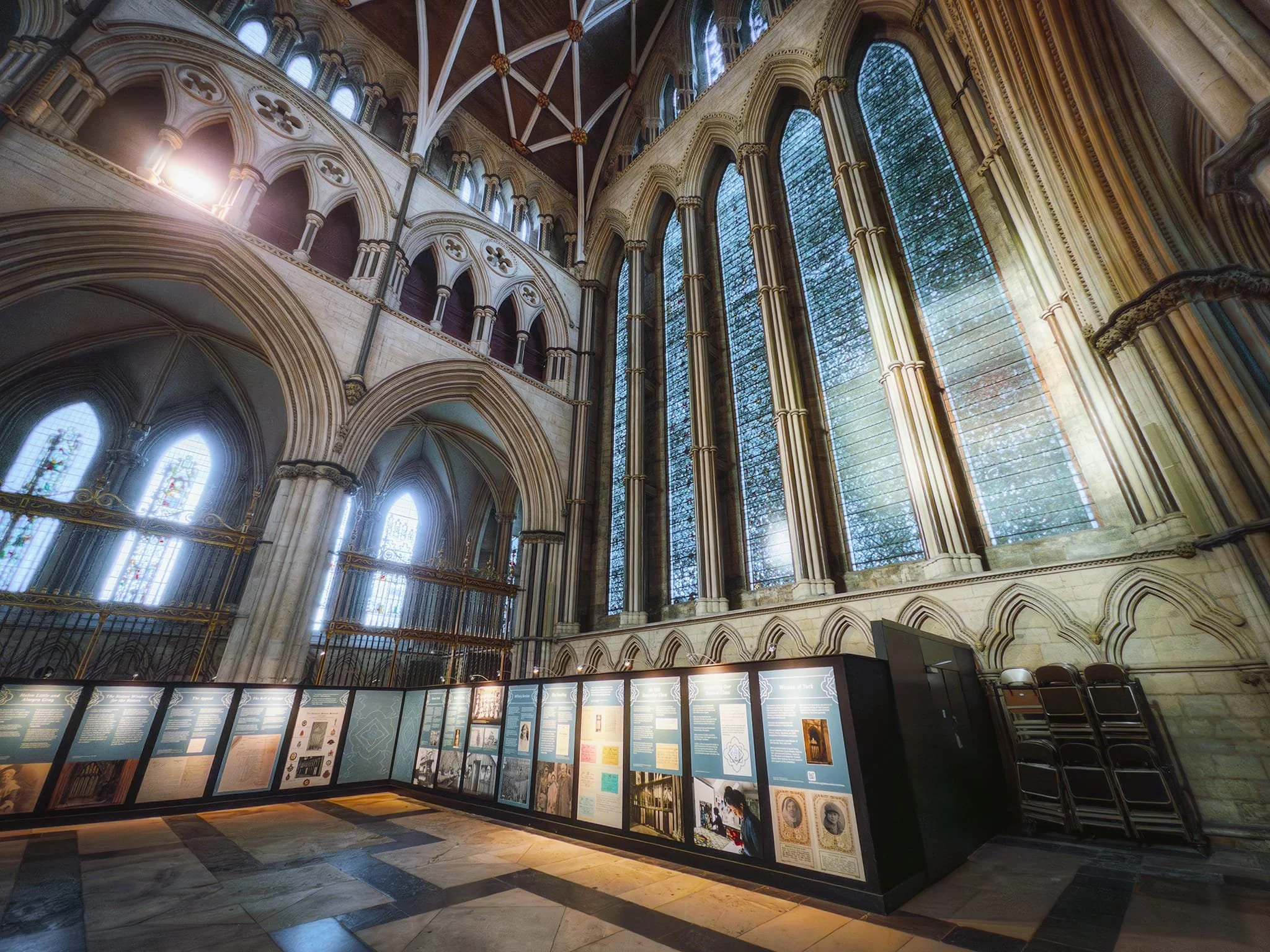 Built c.1250–1260 in the north transept, the Five Sisters window contains the world’s largest expanse of 13th-century grisaille glass and holds the Guinness record as the British Isles’ largest ancient stained-glass window. Restored 1923–1925, it is the UK’s only memorial to women of the British Empire killed in WWI line of duty.