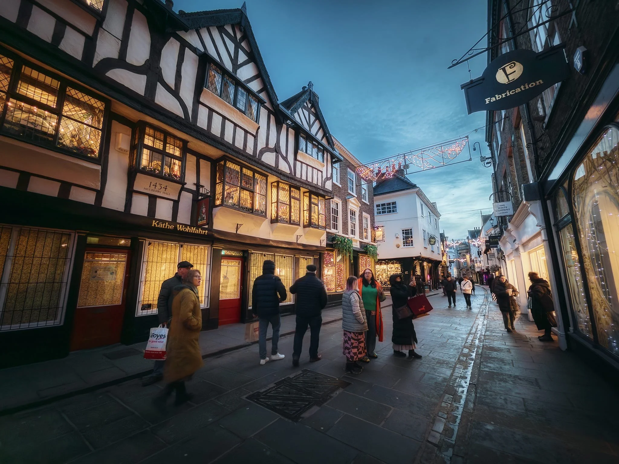 Wandering happily down Stonegate, another beauty of a building catches my eye. This is Mulberry Hall, dating back to 1434, which now houses the Käthe Wohlfahrt Christmas shop.